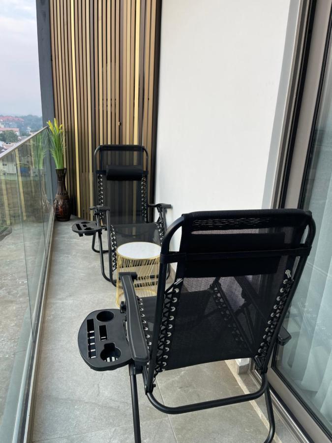 Piano And Gold At The Lennox, Airport Residential Apartment Accra Exterior photo