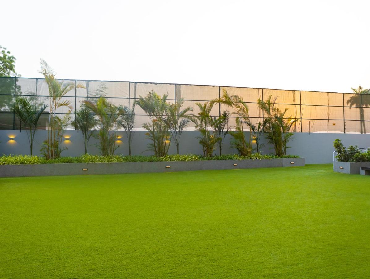 Piano And Gold At The Lennox, Airport Residential Apartment Accra Exterior photo